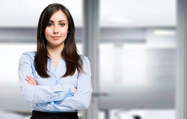 10 Power Wardrobe Items For The Woman In Business And Leadership
